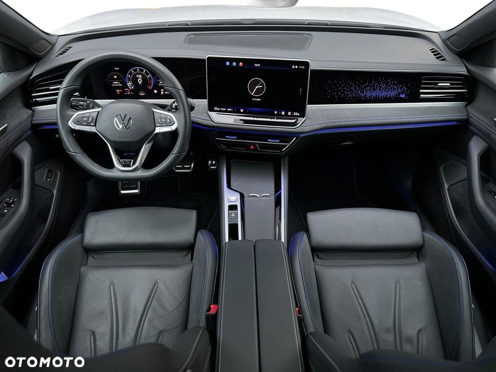 Volkswagen Passat - 26