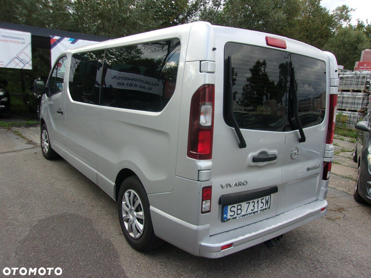 Opel Vivaro - 11