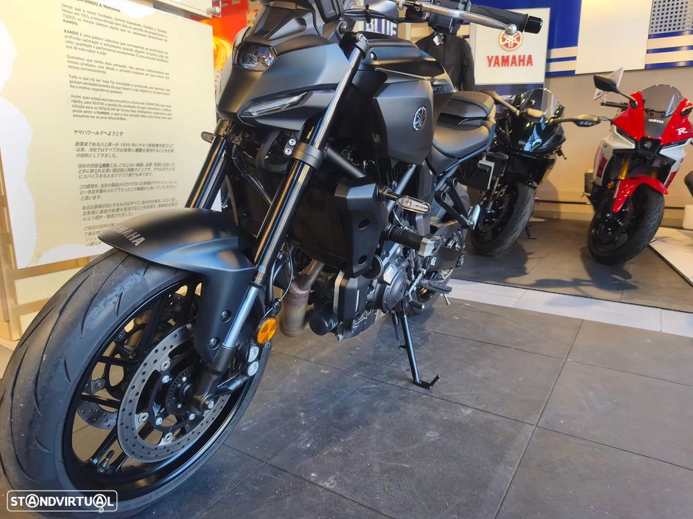 Yamaha MT-07 - 7