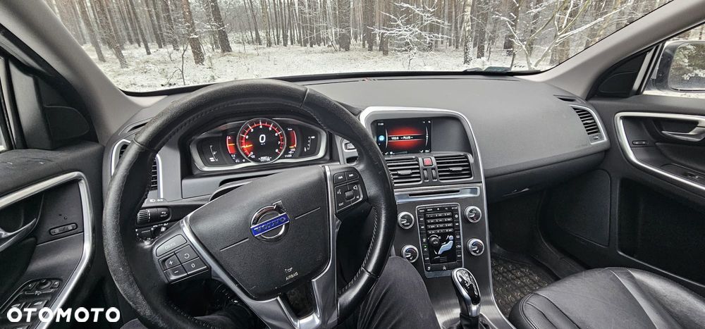 Volvo XC 60 - 6