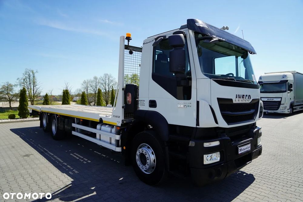 Iveco STRALIS 360 / 6X2 /  LAWETA / PLATFORMA 9,3 M / NAJAZDY HYDRAULICZNE / WYCIĄGARKA / OŚ PODONOSZONA  / EURO 6 - 8