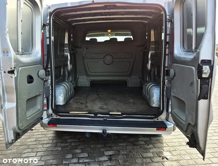 Opel Vivaro L2H1 2.9t - 13