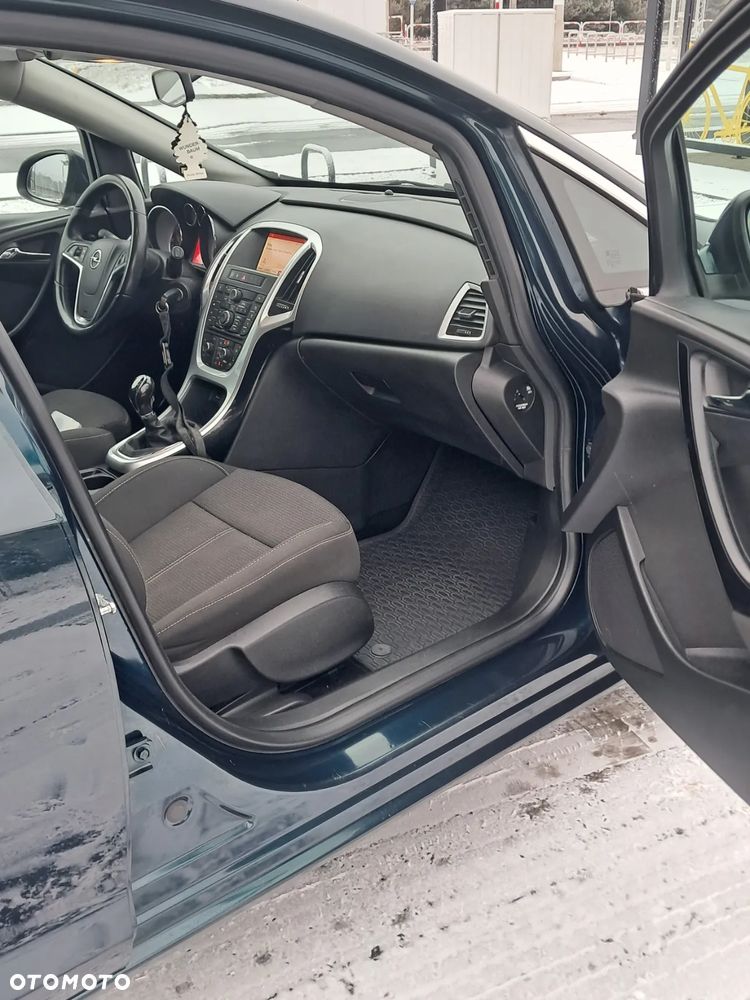 Opel Astra 1.6 CDTI Cosmo - 10