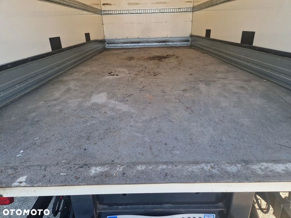 Kontener 10 palet winda 1000kg Atleon Iveco Atego - 12