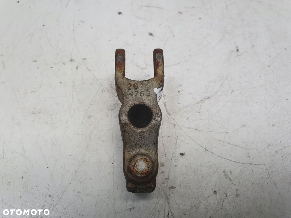 Opel 1.9 CDTI Z19DTH ŁAPKA WTRYSKÓW Mocowanie uchwyt - 12