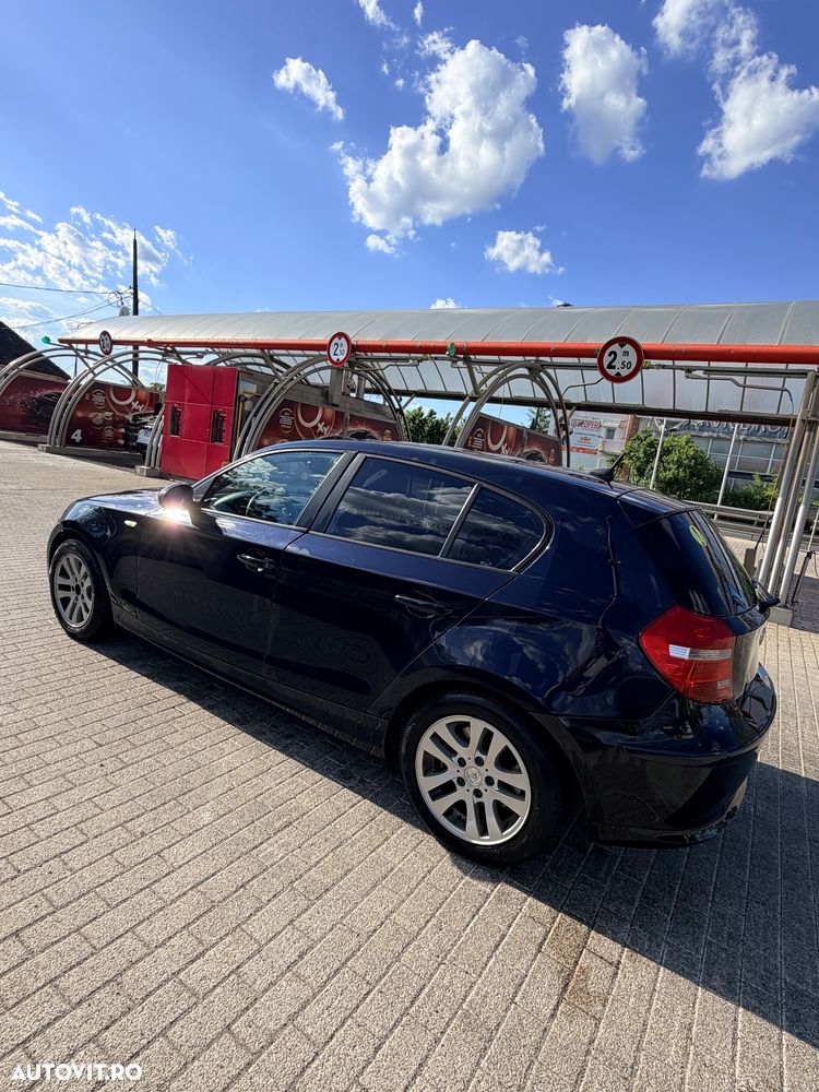 BMW Seria 1 118d - 9