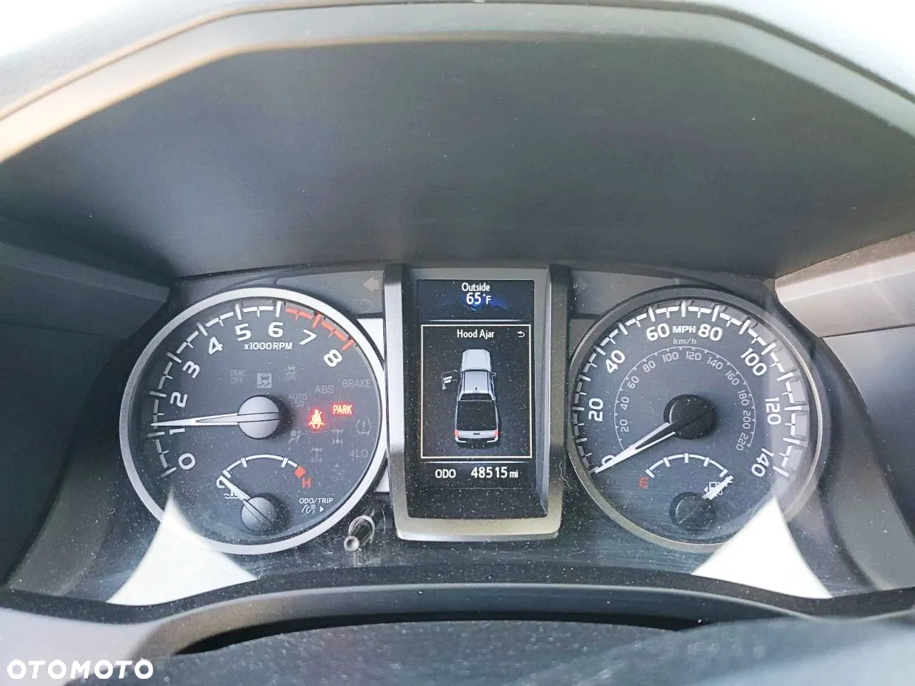 Toyota Tacoma - 9