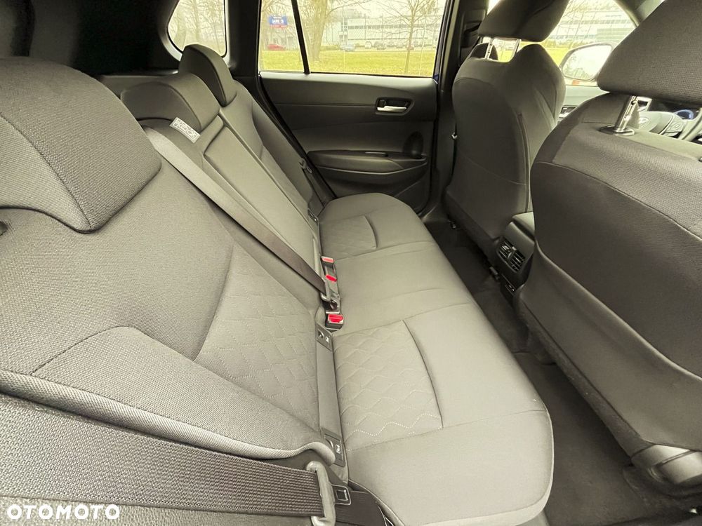 Toyota Corolla Cross - 12