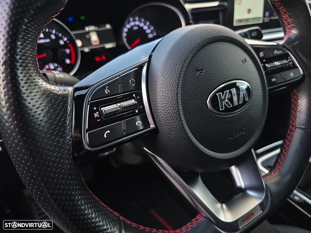 Kia Ceed 1.6 T-GDI GT+SRF - 12