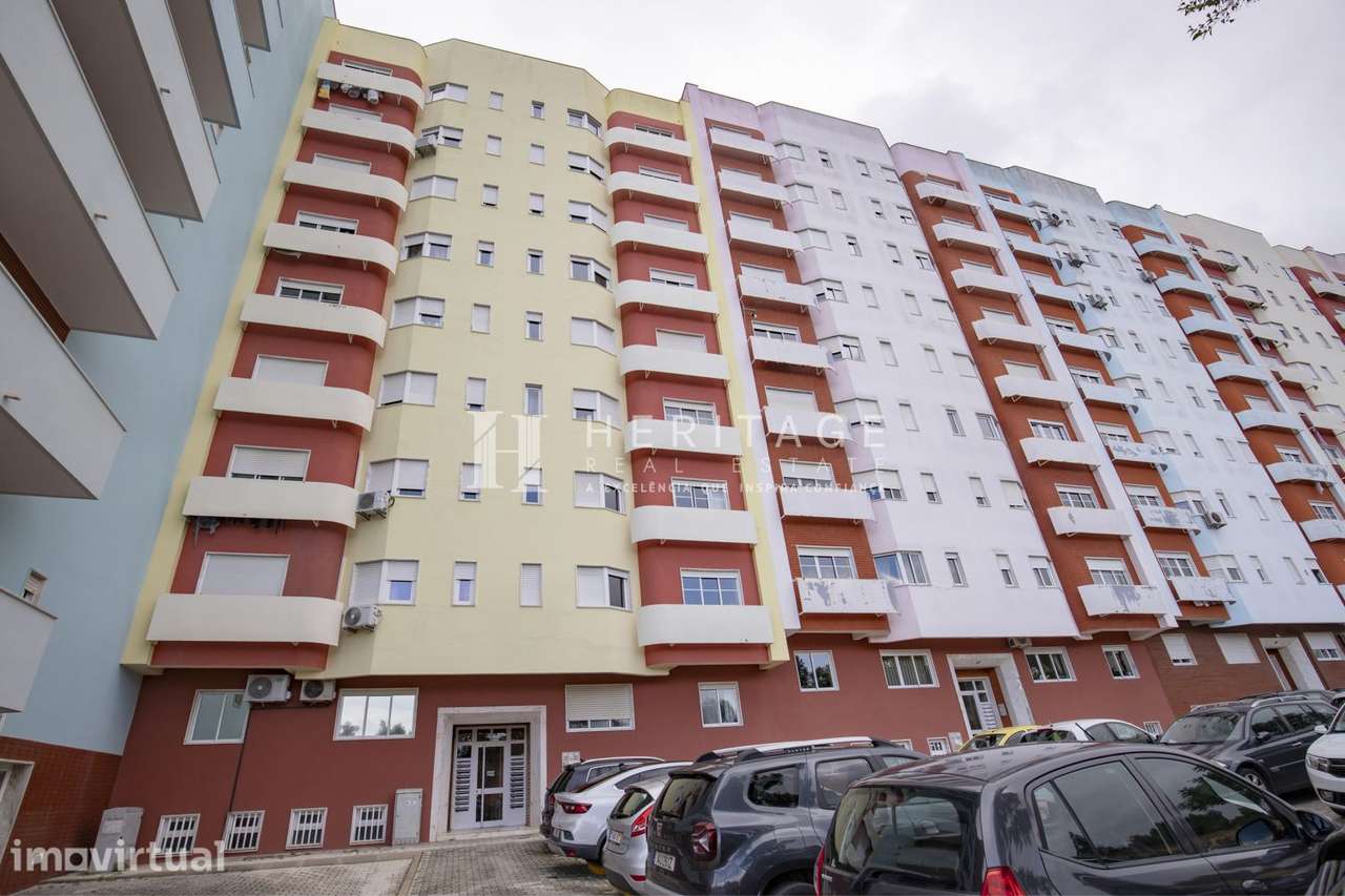 T2 em Santa Marta do Pinhal - Grande imagem: 2/23