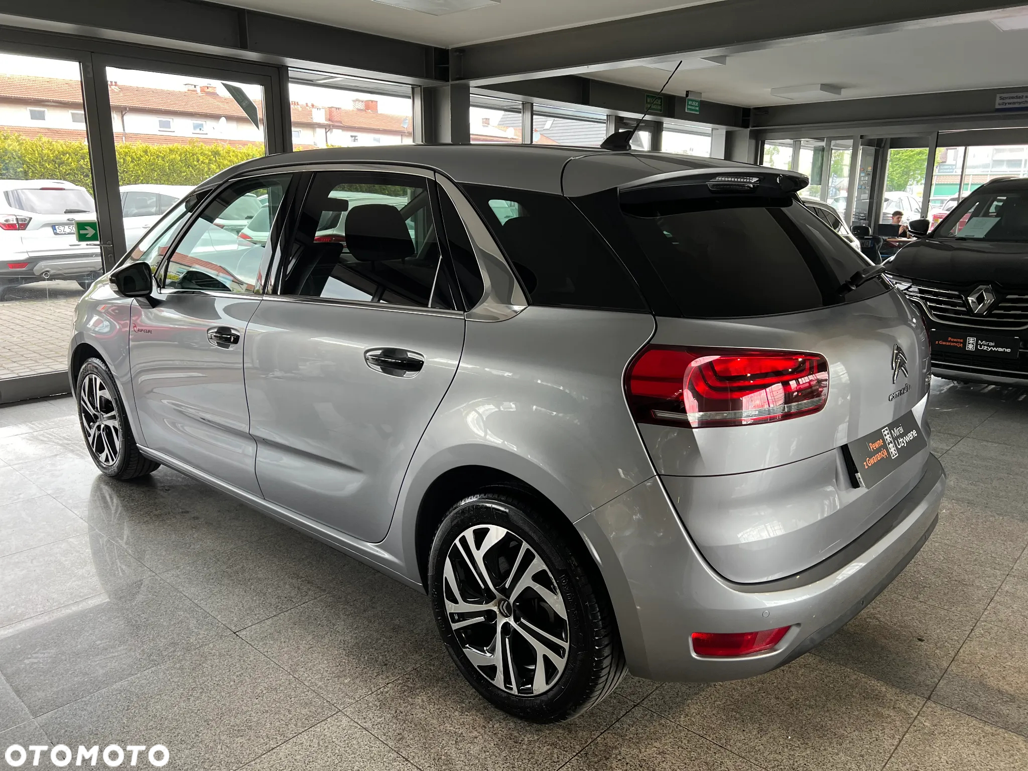 Citroën C4 SpaceTourer 1.2 PureTech Shine S&S EAT6 - 10