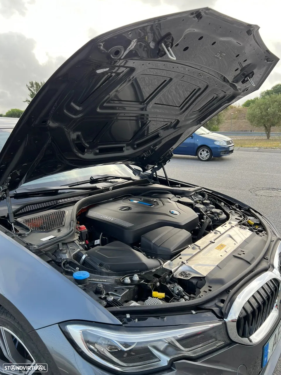 BMW 330 e Touring Pack M Auto - 19