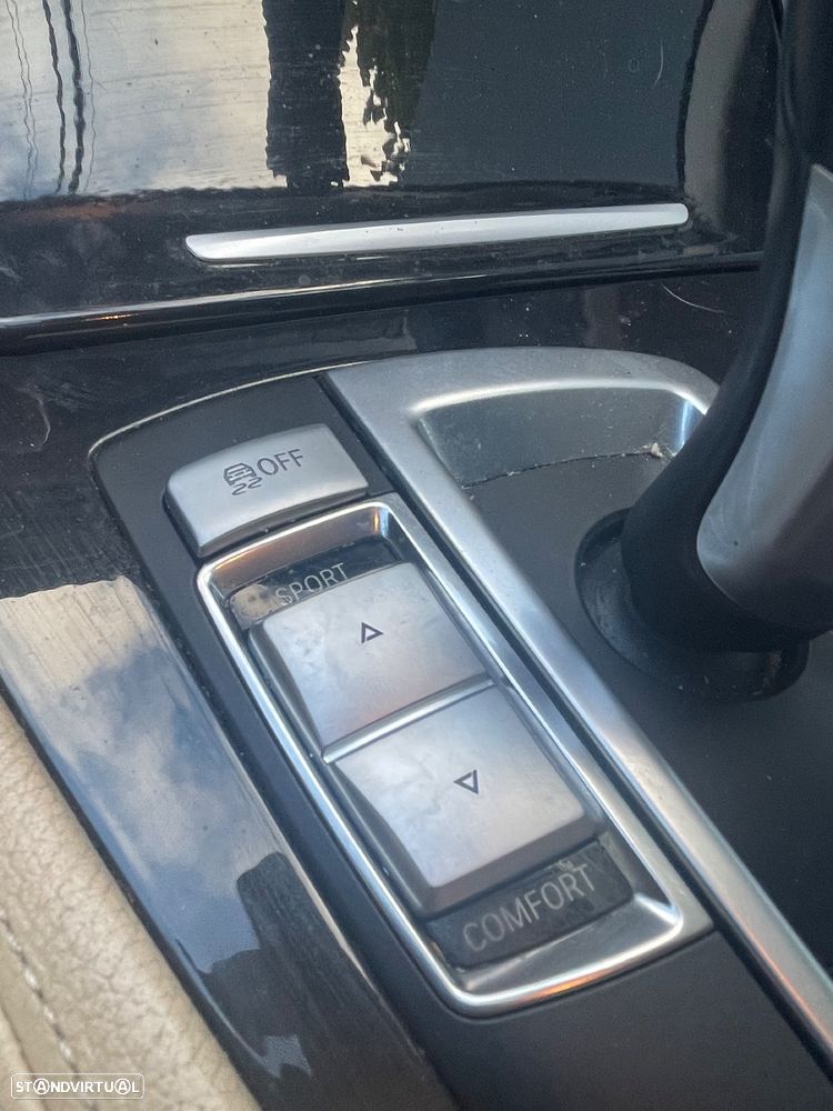 BMW 520 d Line Luxury Auto - 11