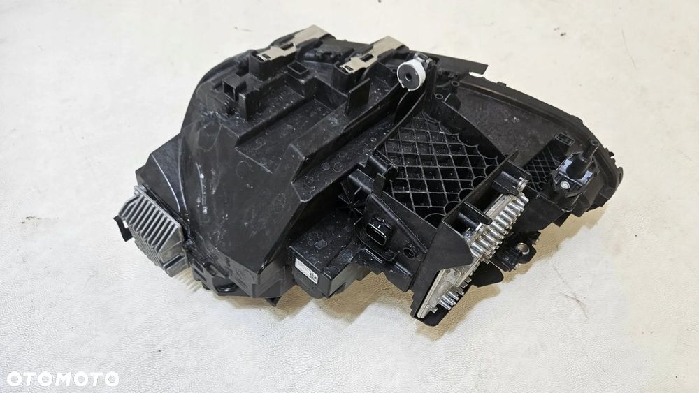 lampa przód przednia prawa bmw 2 g42 shadow black 5a3dc86-02 - 2