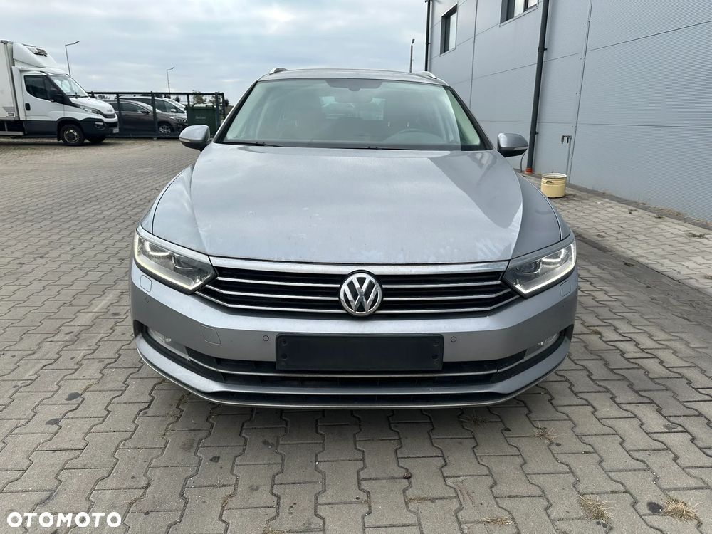 Volkswagen Passat 1.6 TDI BMT Trendline - 2