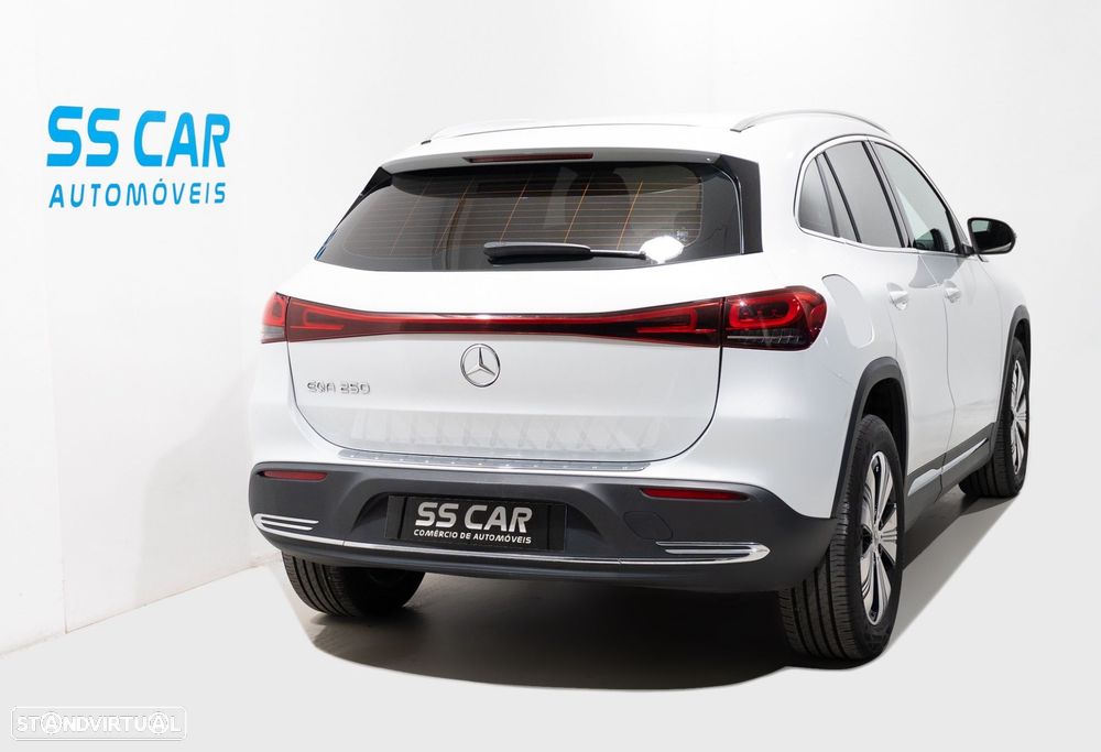 Mercedes-Benz EQA 250 Progressive - 3