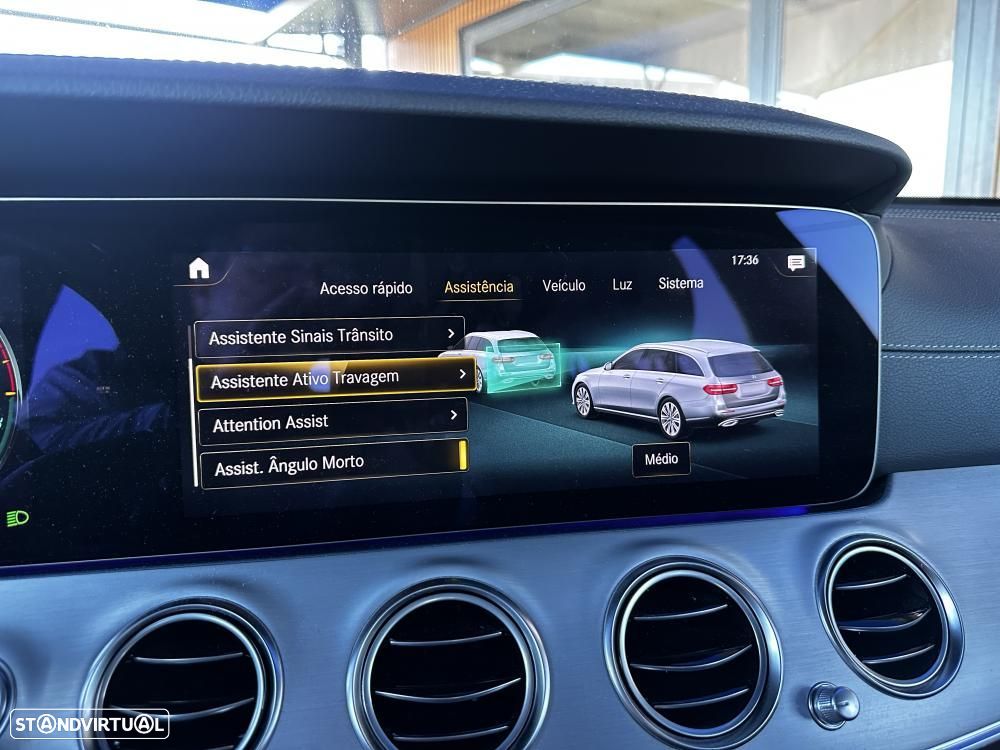 Mercedes-Benz E 300 de AMG Line - 23