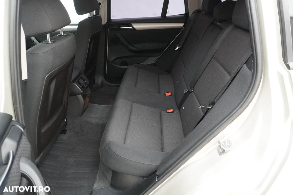 BMW X3 xDrive20d Aut. - 9