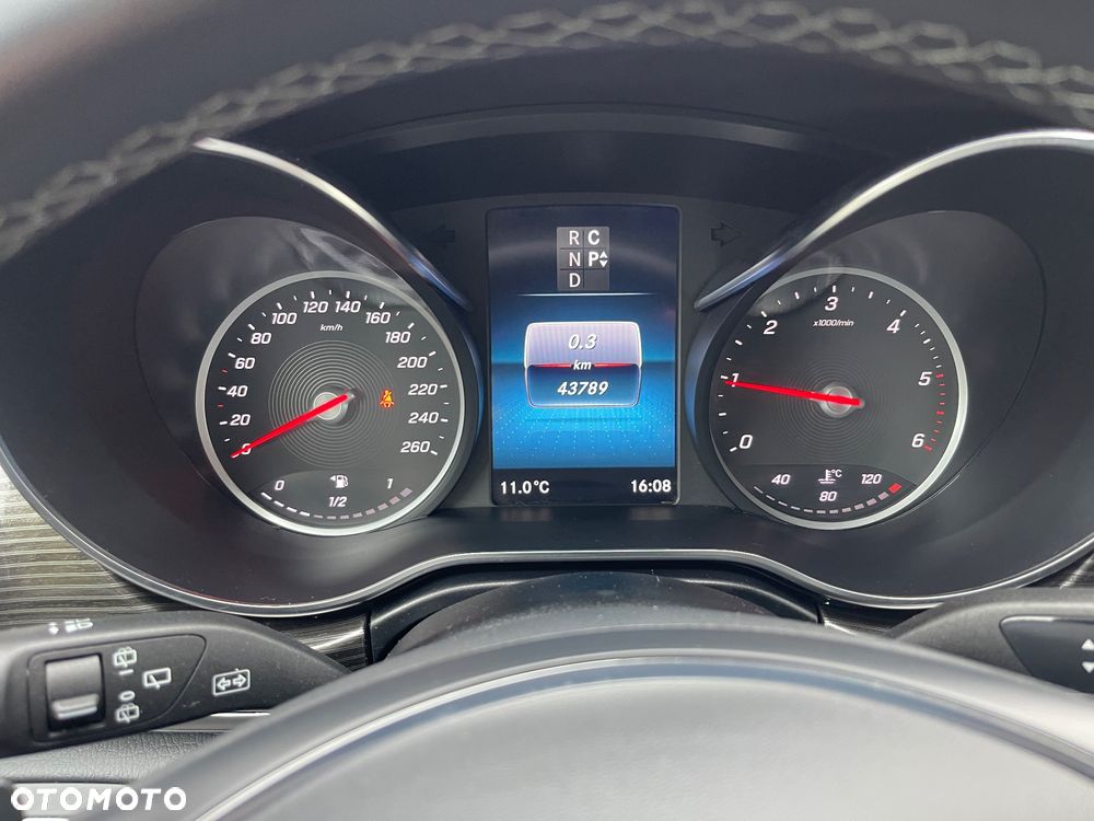 Mercedes-Benz Klasa V 300 d Avantgarde 9G-Tronic (ekstra d³) - 14