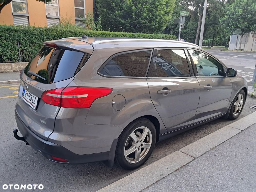 Ford Focus - 4