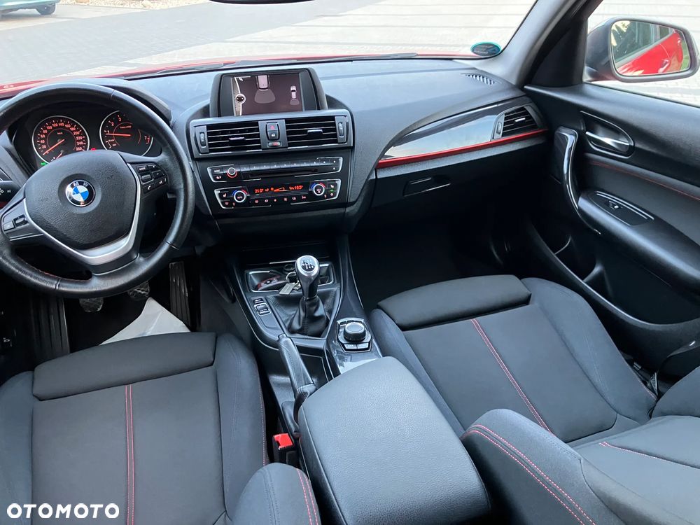 BMW Seria 1 120i Edition Lifestyle - 33