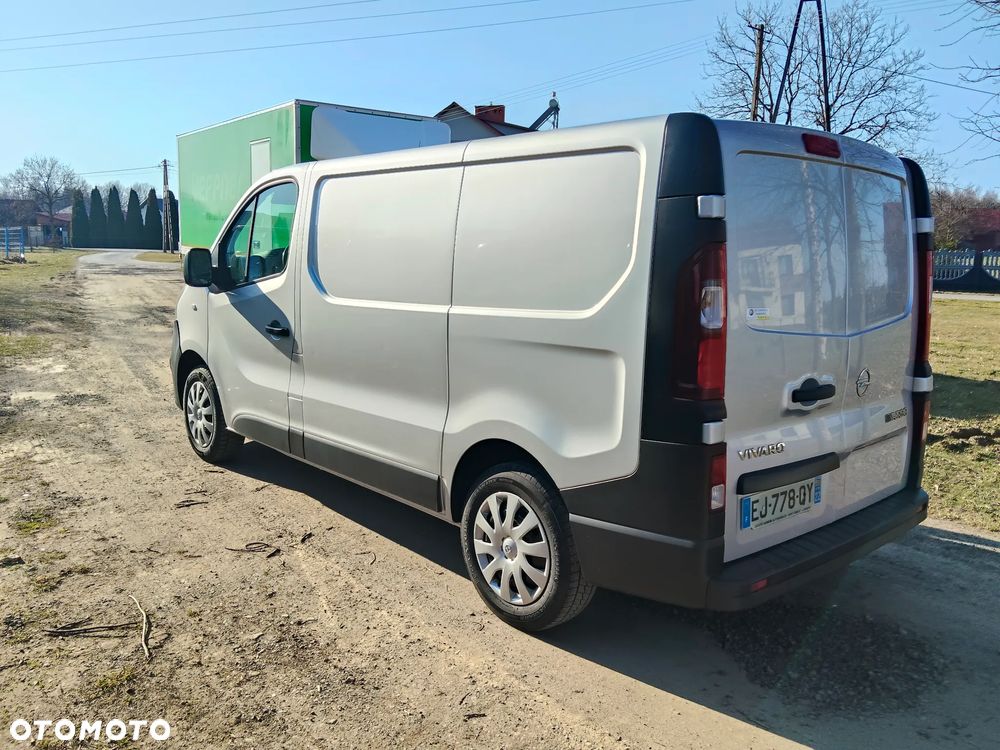 Opel Vivaro - 7
