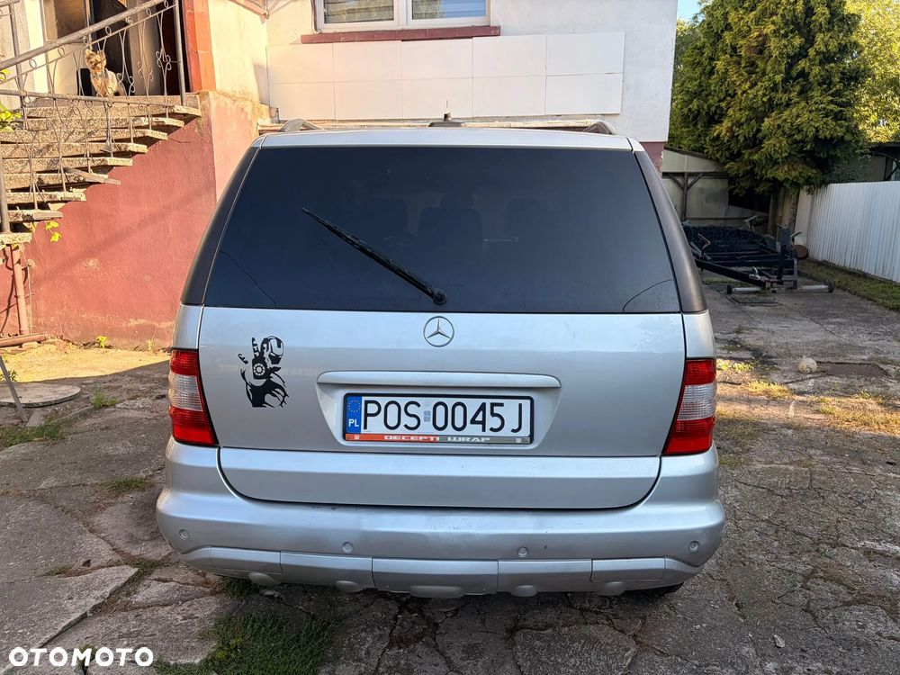 Mercedes-Benz ML - 4