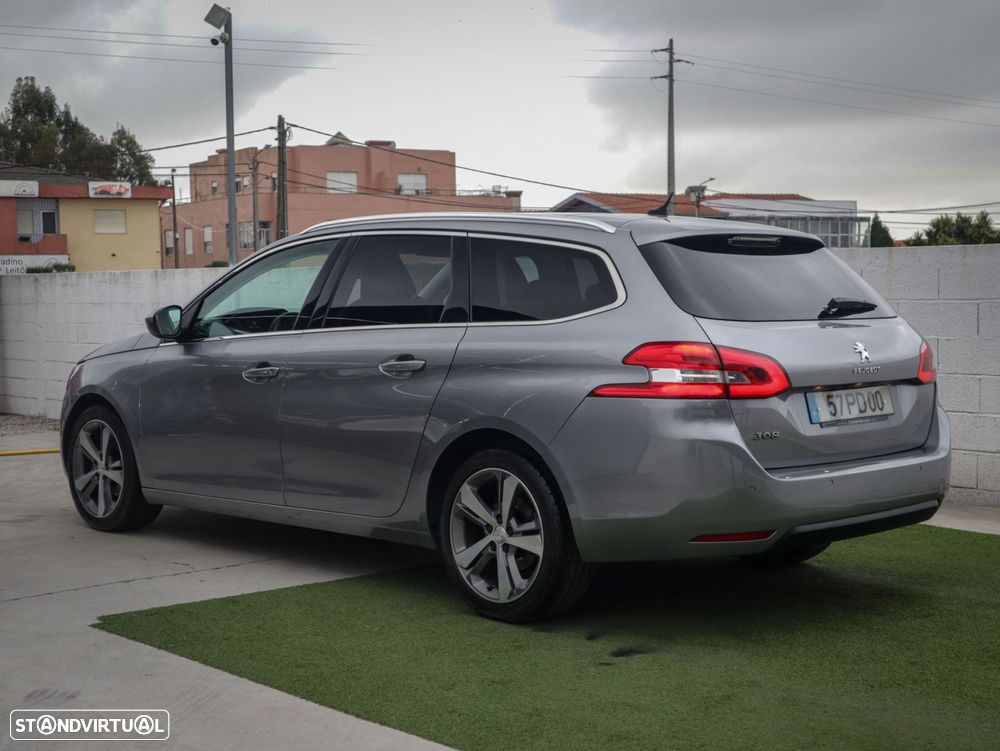 Peugeot 308 SW 1.6 e-HDi Allure - 11