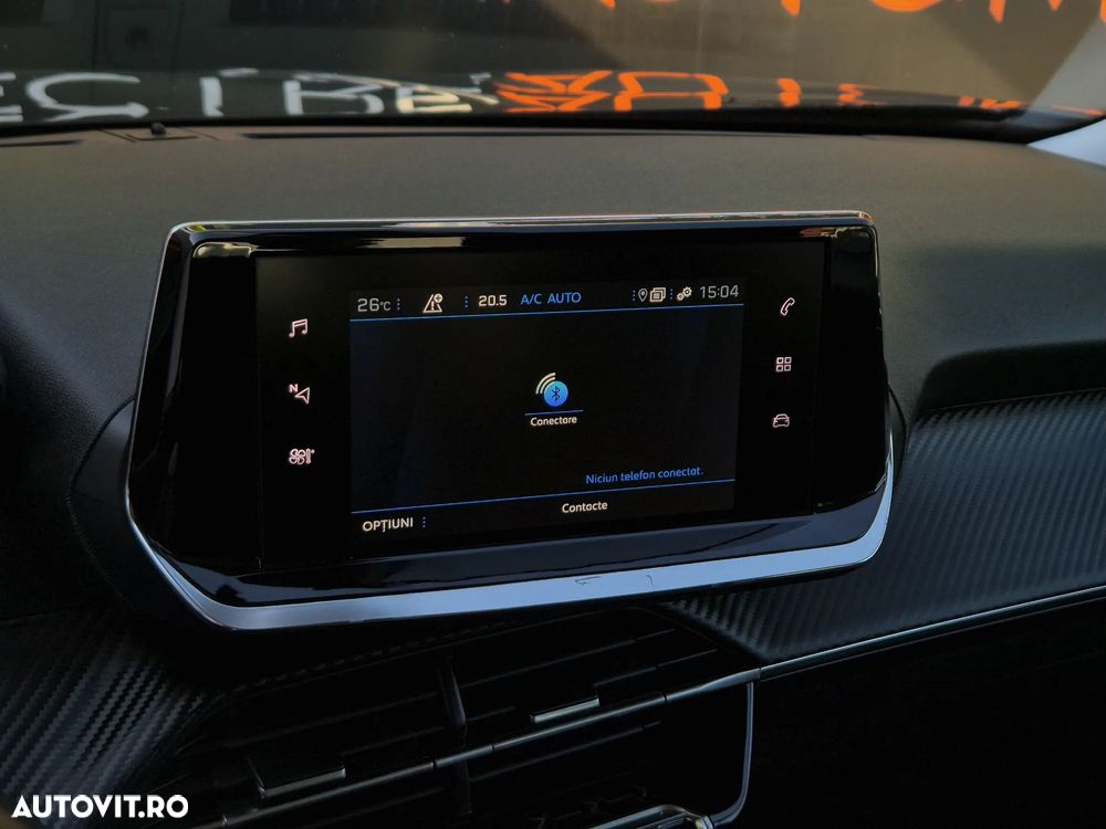 Peugeot 2008 PureTech 130 Allure Pack - 33