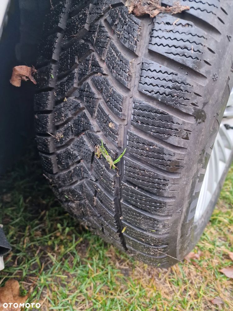 BMW Seria 5 518d - 10