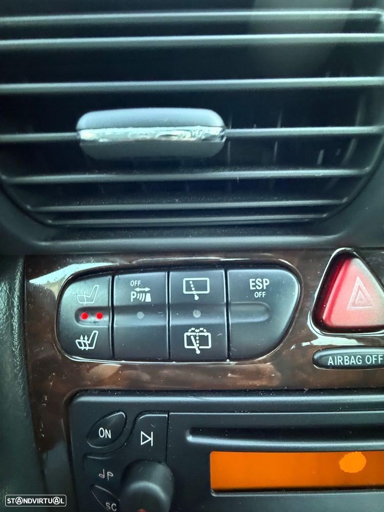 Mercedes-Benz C 220 - 26