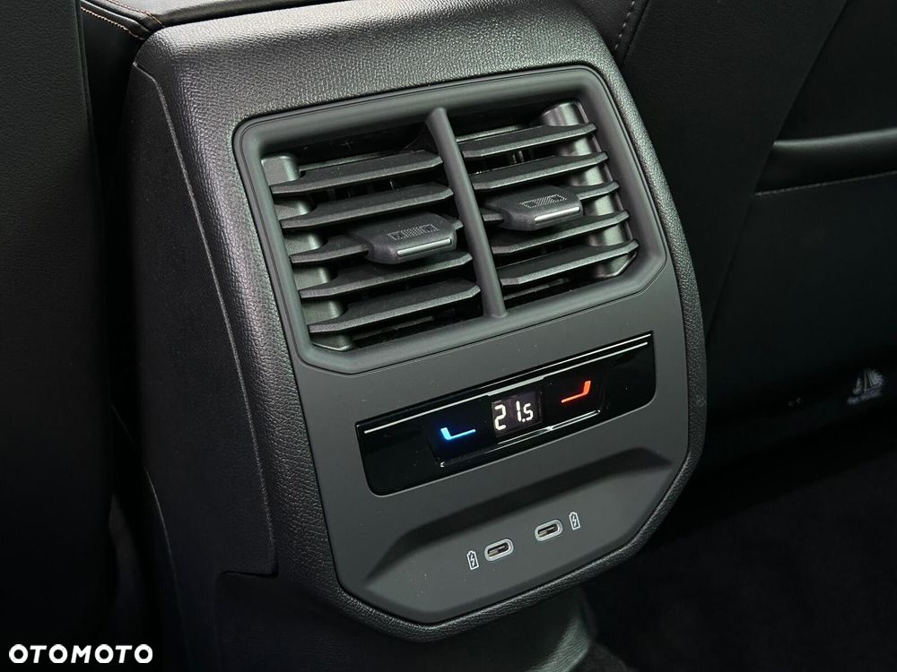 Cupra Formentor 2.0 TSI 4Drive DSG - 35