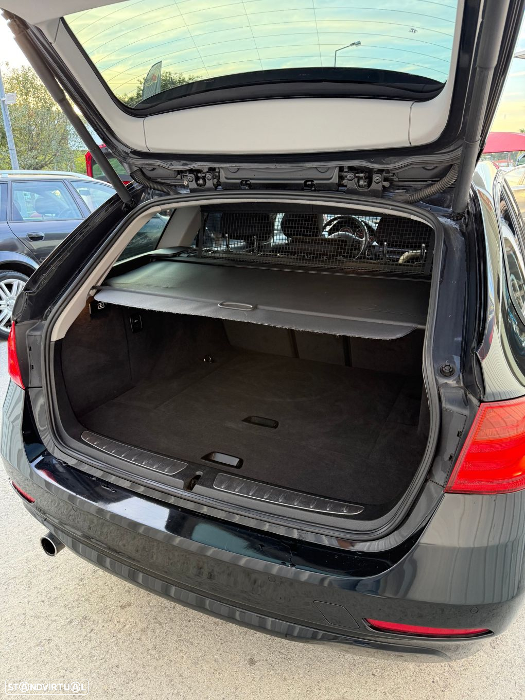 BMW 318 d Touring Line Modern - 13