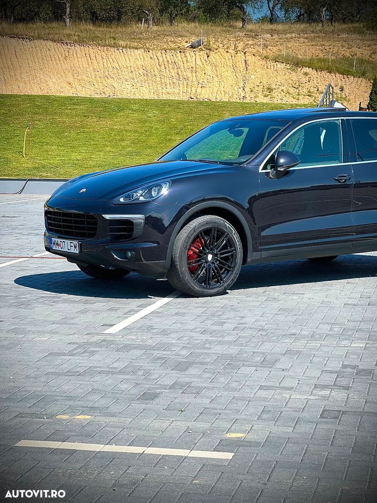 Porsche Cayenne 3.0 L - 17