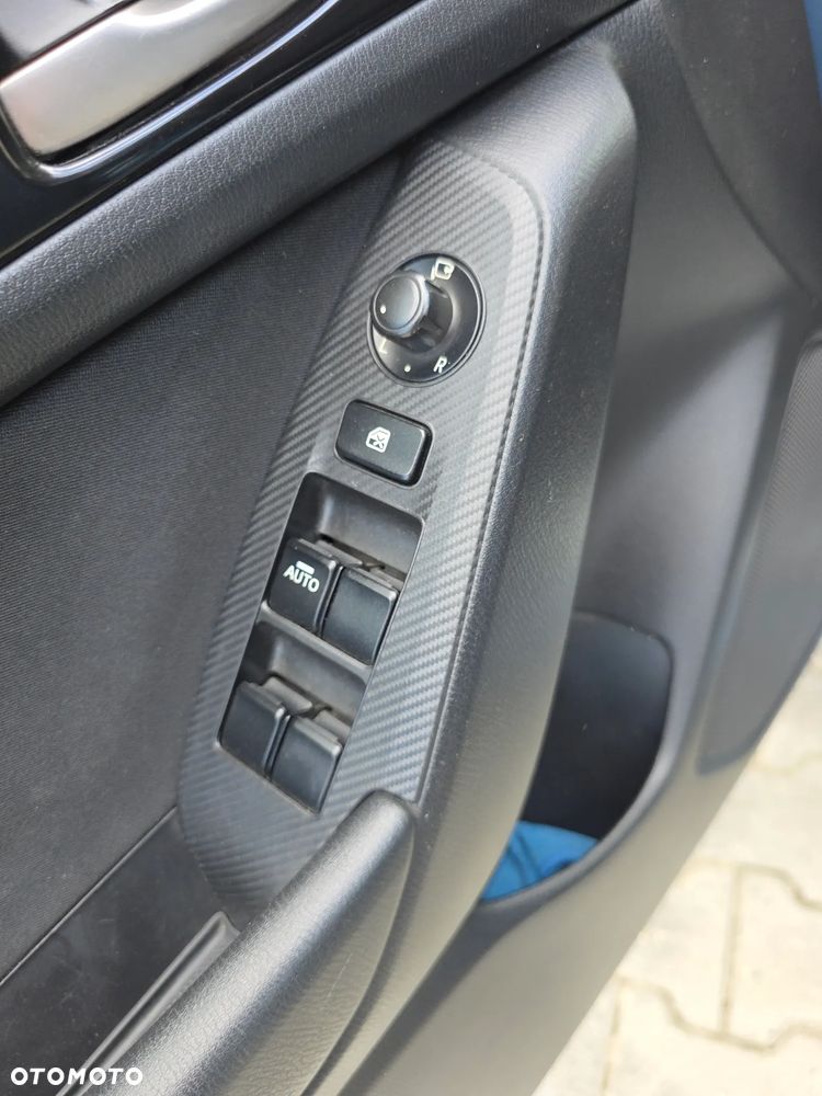 Mazda 3 SKYACTIV-G 120 Exclusive-Line - 26