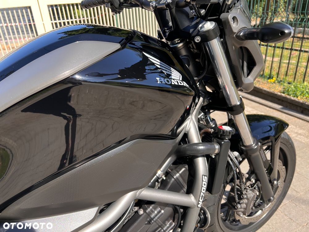 Honda NC - 23