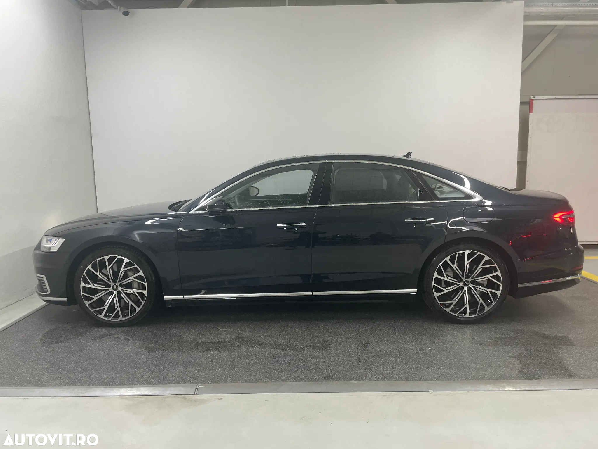 Audi A8 3.0 60 TFSI e quattro Tiptronic PHEV - 2