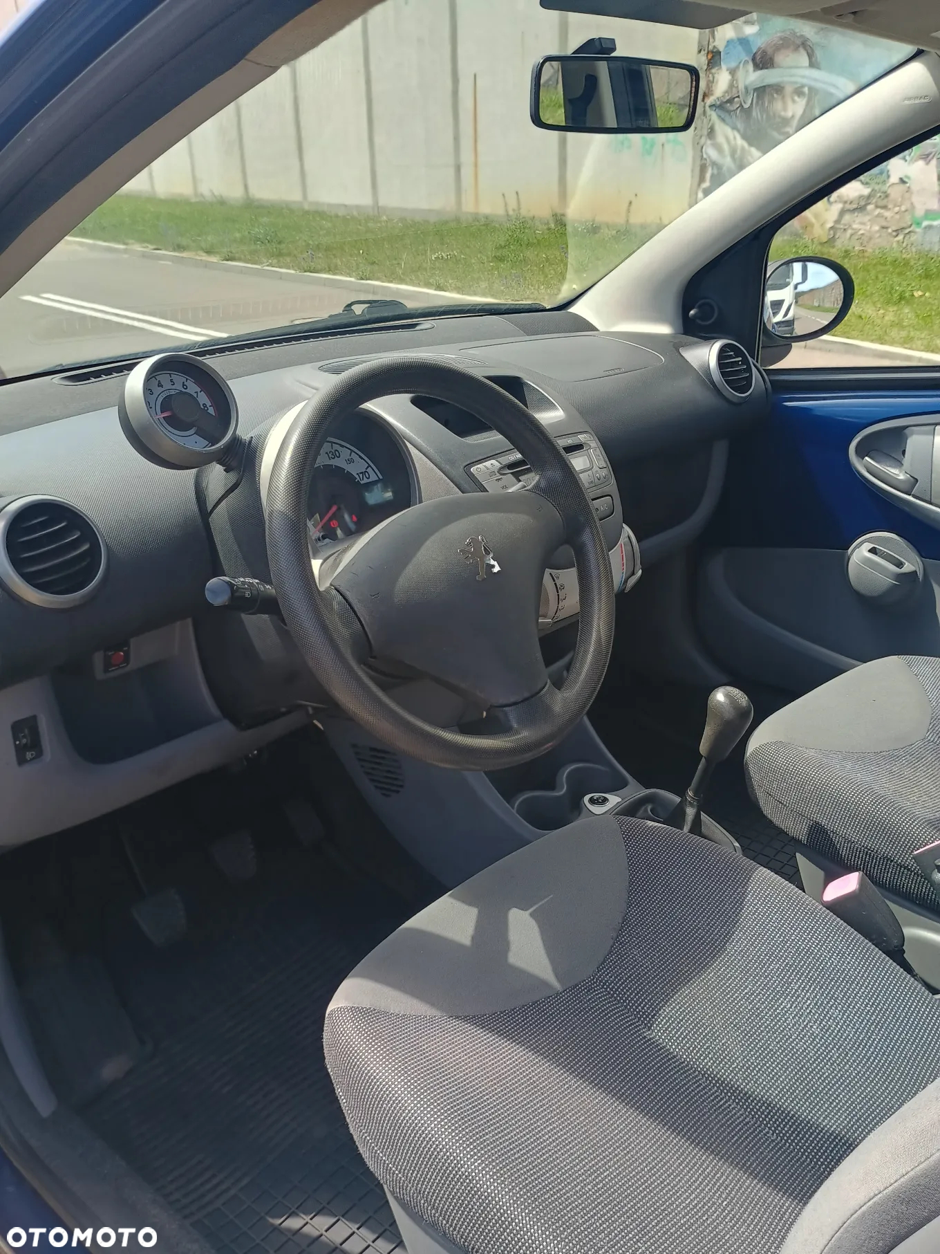 Peugeot 107 1.0 Active - 12