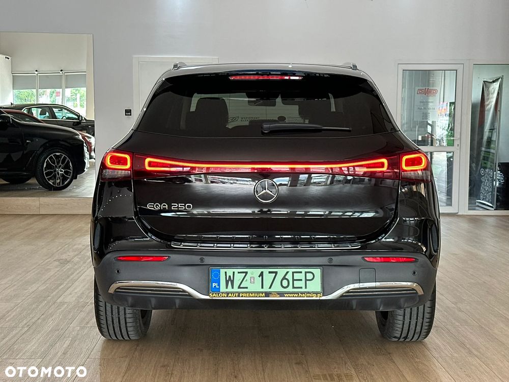 Mercedes-Benz EQA 250 66.5kWh AMG Line - 35