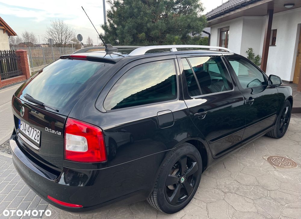Skoda Octavia 1.8 TSI DSG Elegance - 5