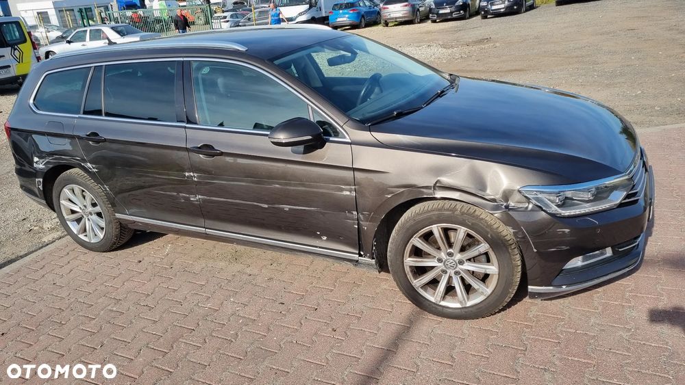 Volkswagen Passat Variant 2.0 TDI BMT Highline DSG - 16