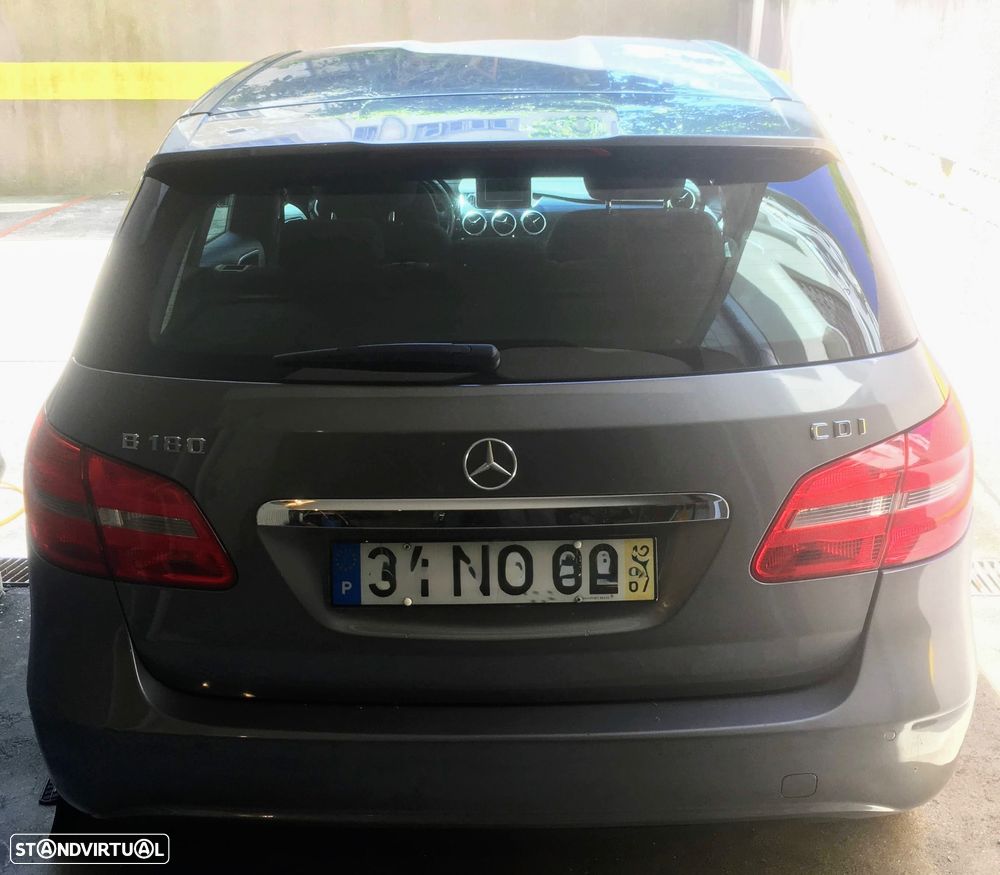 Mercedes-Benz B 180 CDI BlueEFFICIENCY Aut. - 9