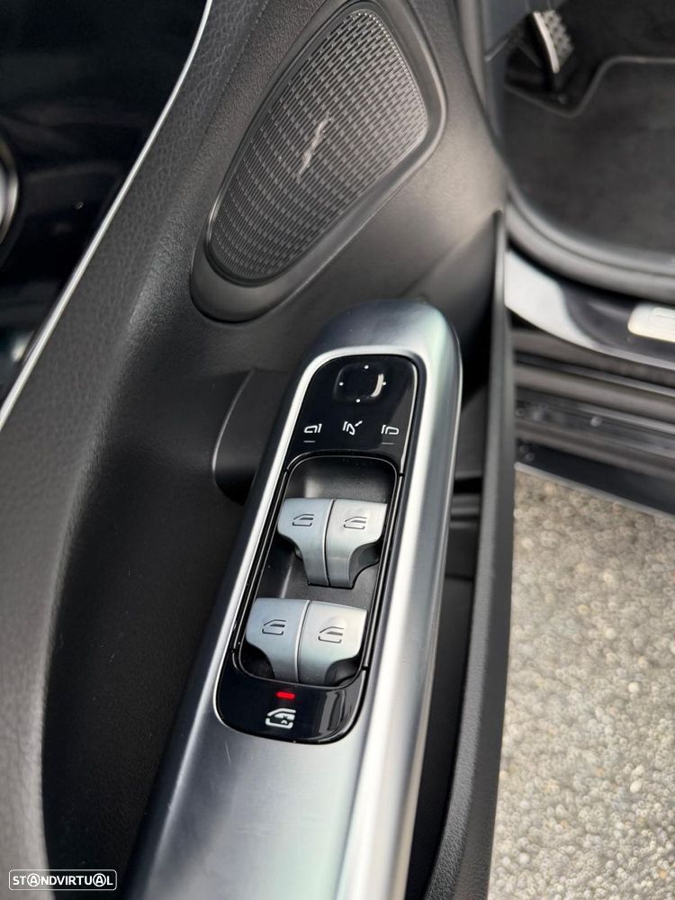 Mercedes-Benz C 300 d AMG Line - 17