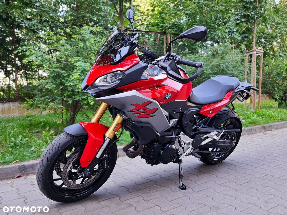 BMW XR - 7