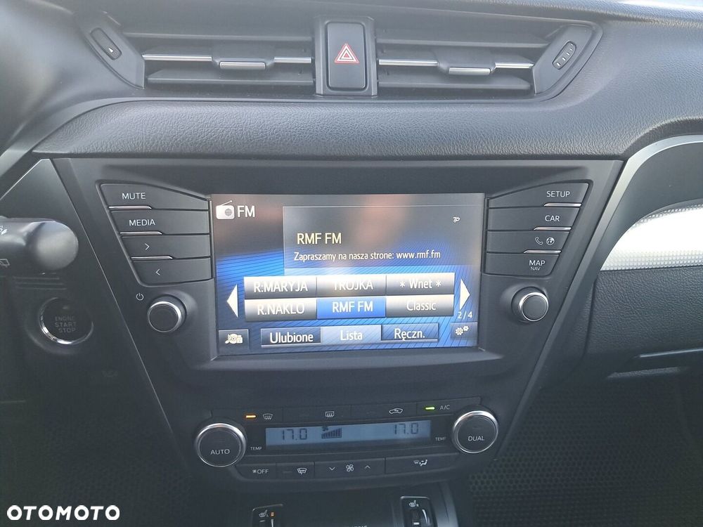 Toyota Avensis - 14
