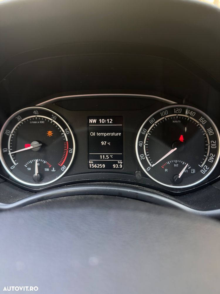 Skoda Octavia 2.0 TFSI RS - 3