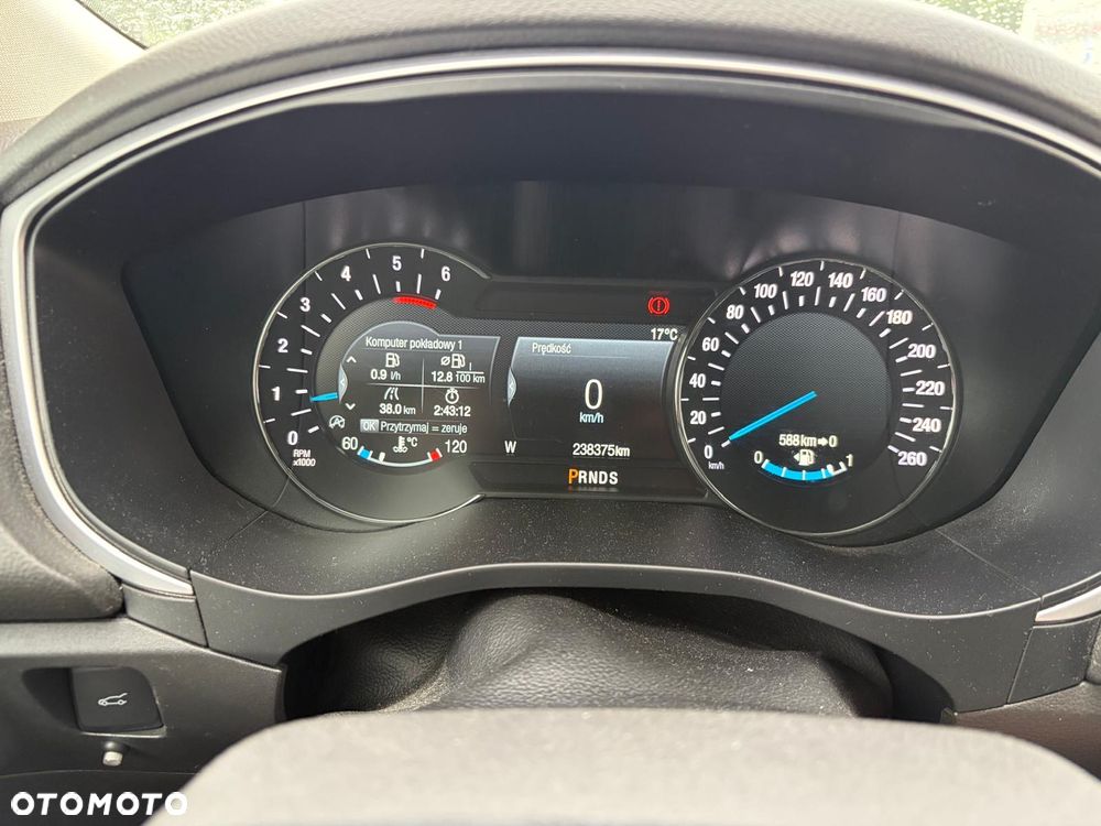 Ford Mondeo 2.0 TDCi Trend PowerShift - 11