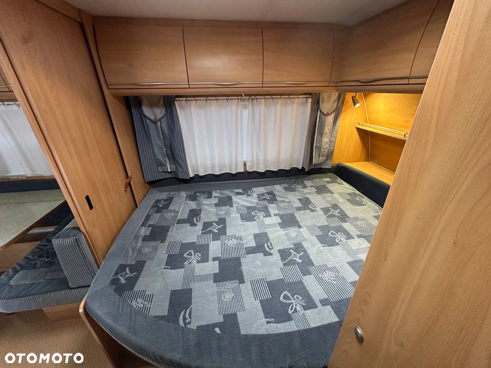 Burstner 720 TK VENTANA z napędem i łóżkami piętrowymi - 8 os. - 33