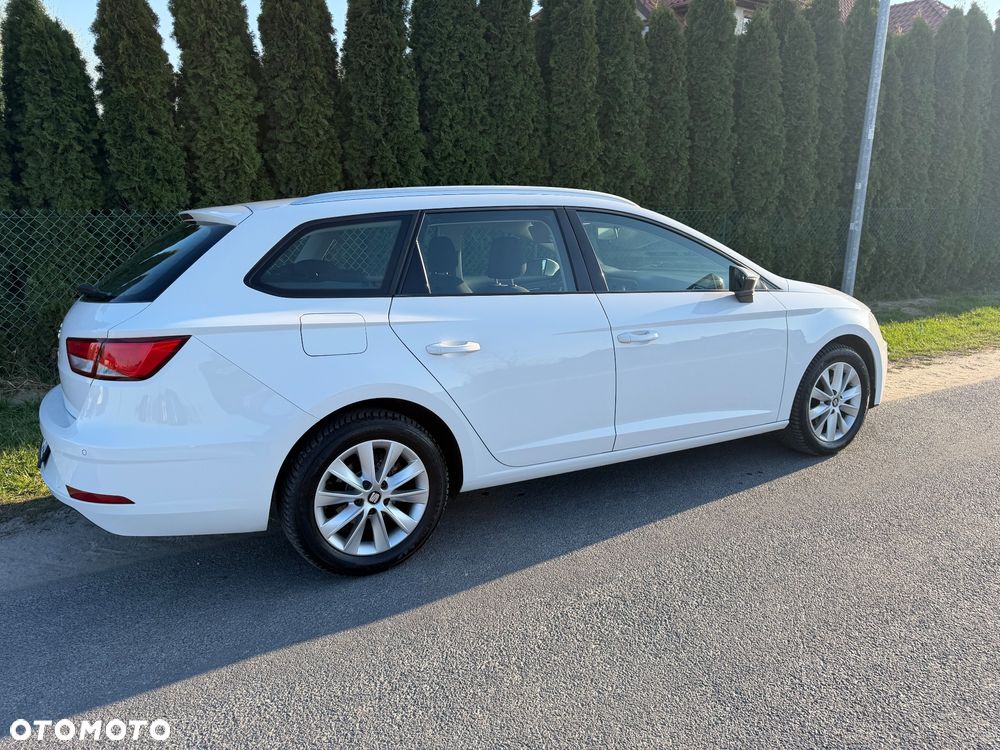 Seat Leon Sportstourer 1.6 TDI Start&Stop DSG Style - 4