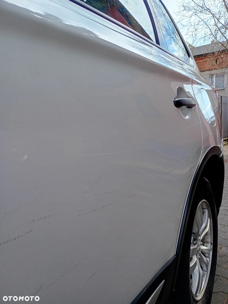 Mitsubishi Outlander - 11